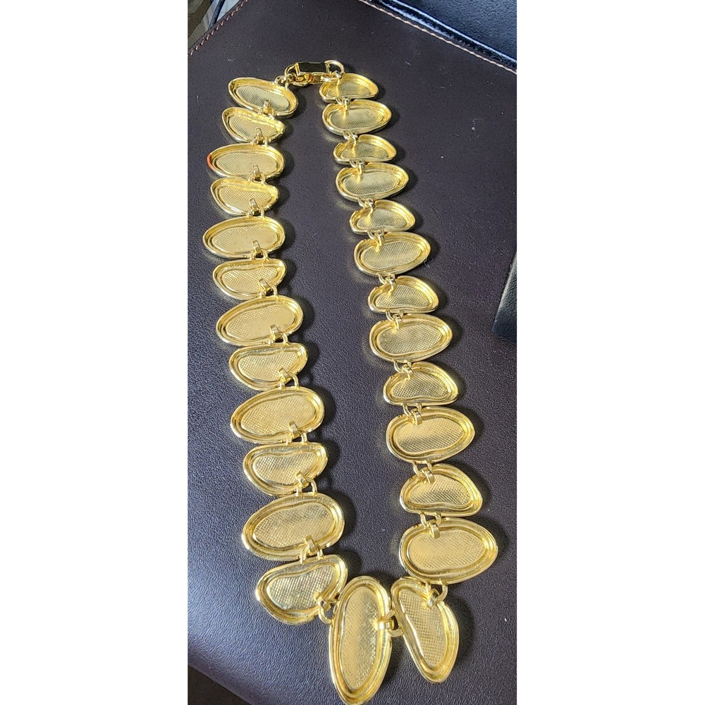 Vintage Gold Tone Enamel Pebble Link Collar Necklace Orange Amber Black - Picture 6 of 6